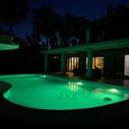 Casa Farah Golden Mile Coral Behind Aldi Villa